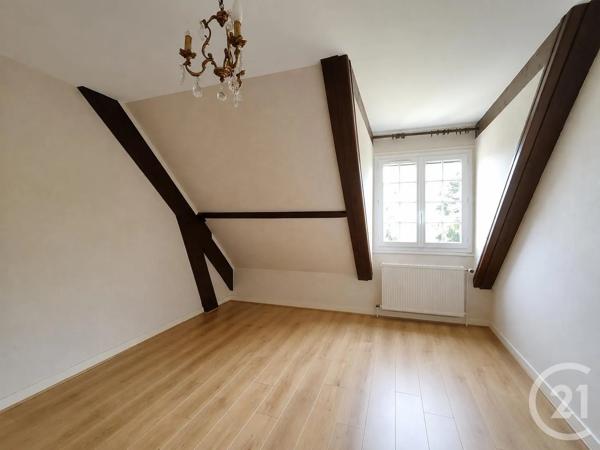Maison à vendre  4 pièces - 118,13 m 2   COMBLEUX  - 45