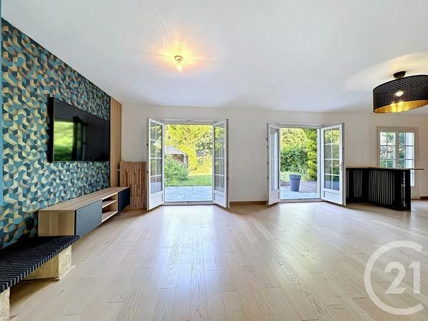 Maison à vendre  4 pièces - 118,13 m 2   COMBLEUX  - 45