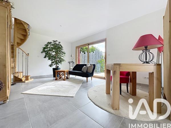 Maison à vendre 5 pièces 136,5 m² Rambouillet