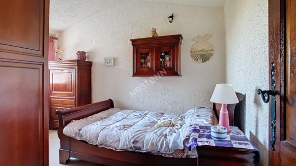 Maison familiale 5 pièces avec piscine, quartier paisible