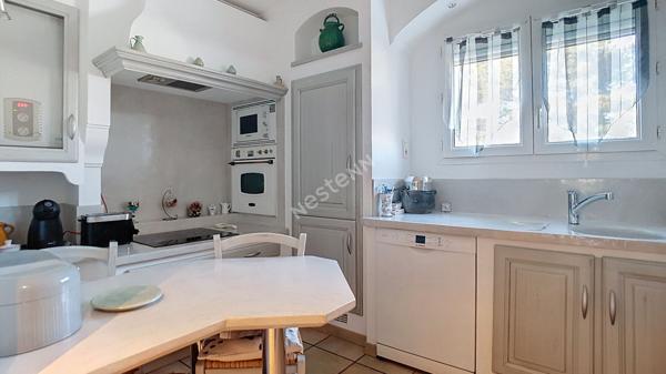 Maison familiale 5 pièces avec piscine, quartier paisible