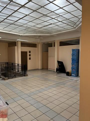 Achat - Fonds et/ou murs commerciaux Épernay 51200 391 m 2 550 m 2
