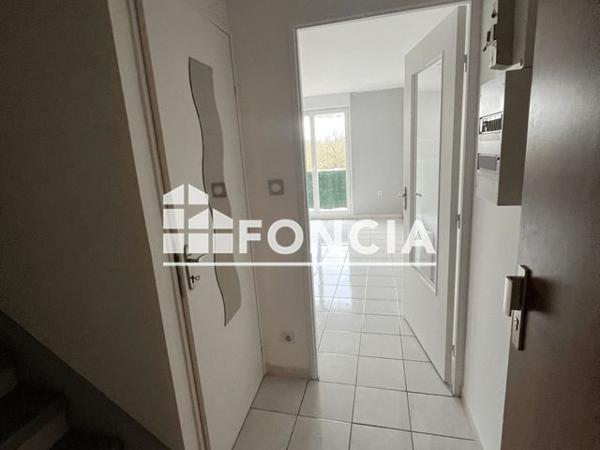 Location Appartement 2 pièces 42.22 m² - 24 A 32 RUE DU 8 MAI 1945 La Queue En Brie 94510