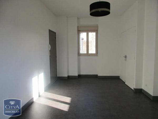 Appartement à louer 2 pièces 35.74m²