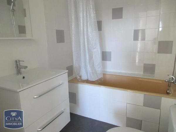 Appartement à louer 2 pièces 35.74m²