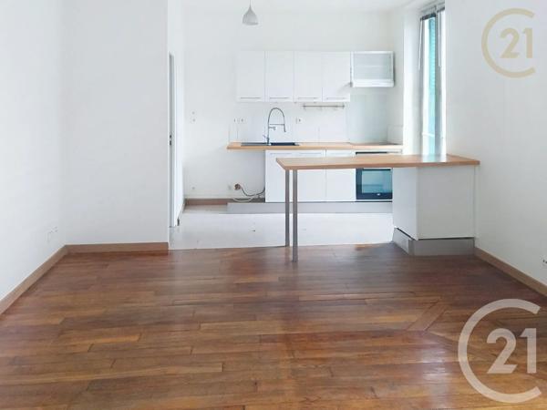Appartement F2 à vendre  2 pièces - 42,22 m 2   MONTEREAU FAULT YONNE  - 77