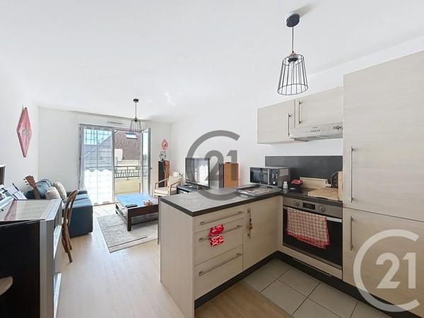 Appartement F2 à vendre  2 pièces - 42,22 m 2   MONTEREAU FAULT YONNE  - 77
