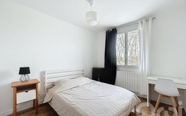 Appartement à louer    2 pièces • 143,34 m2 Alfortville