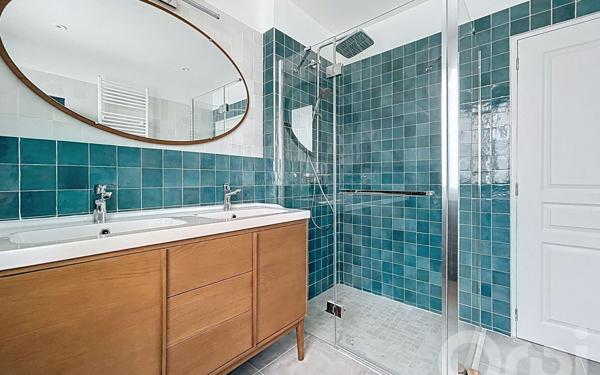 Appartement à louer    2 pièces • 143,34 m2 Alfortville