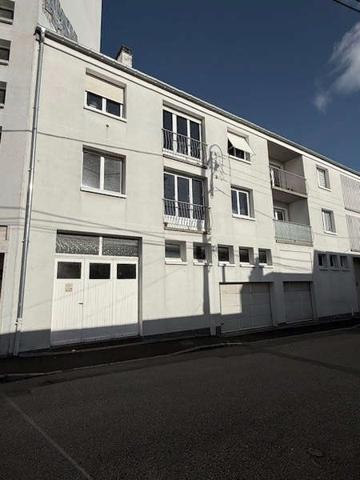 LA ROCHE SUR YON / Location Garage