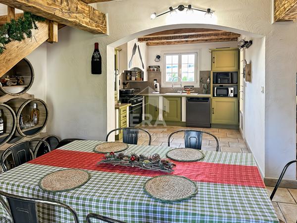 Maison familliale sur Châteaurenard 3 chambres avec grand terrain.