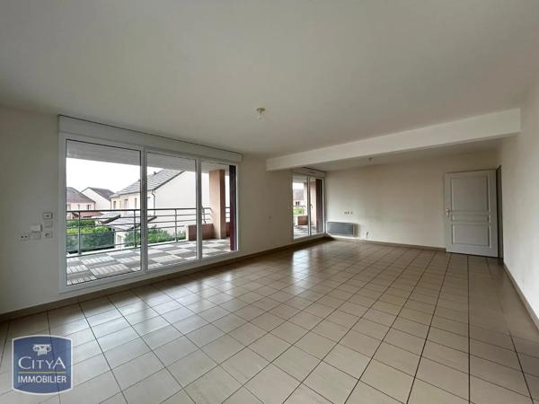 Appartement à louer 4 pièces 96.57m² Chartres (28000)