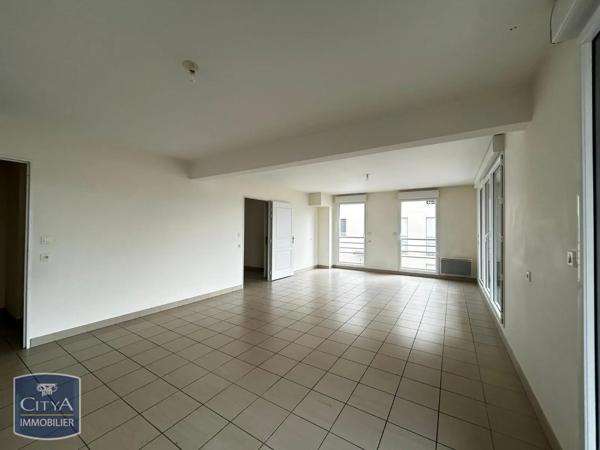 Appartement à louer 4 pièces 96.57m² Chartres (28000)