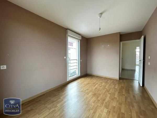 Appartement à louer 4 pièces 96.57m² Chartres (28000)