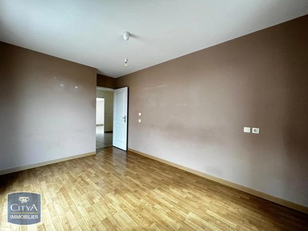 Appartement à louer 4 pièces 96.57m² Chartres (28000)