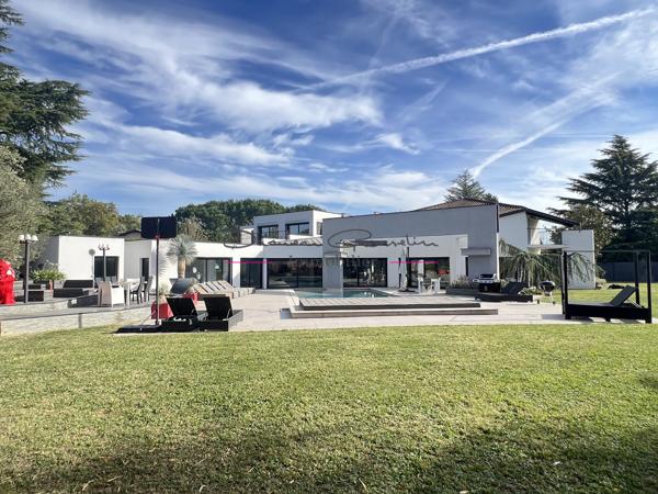 Villa contemporaine 350 m² habitable