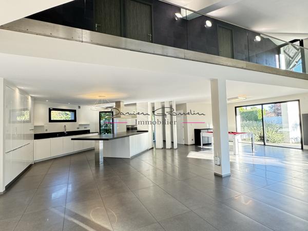 Villa contemporaine 350 m² habitable