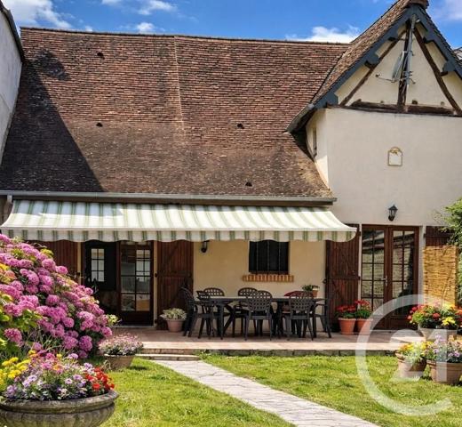 Maison à vendre  4 pièces - 156 m 2   GOURNAY EN BRAY  - 76