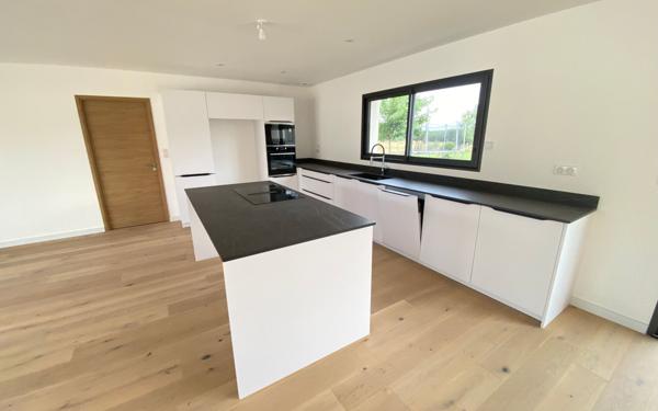 Maison à vendre    5 pièces •  Montauban