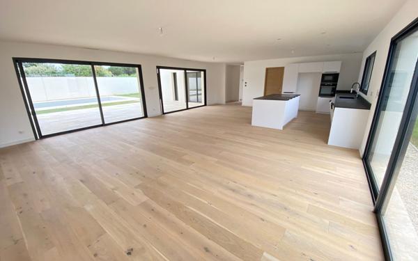 Maison à vendre    5 pièces •  Montauban