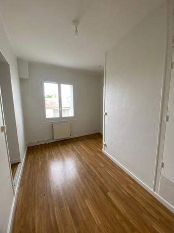 Maison Niort 5 pièce(s) 117.68 m2