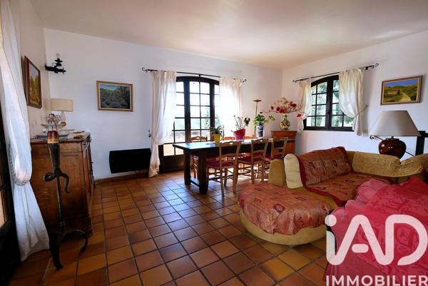 Maison à vendre 8 pièces 222 m² Bandol