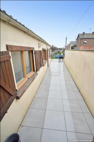 Maison semi individuelle 4 chambres