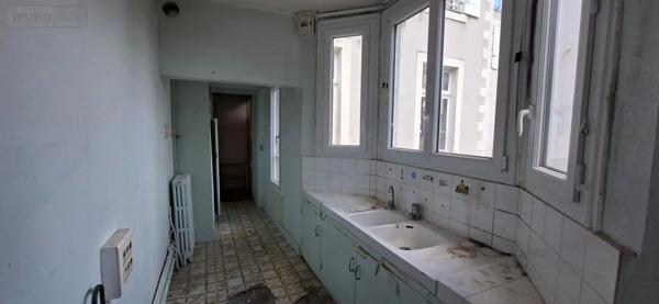Achat - Appartement Angers 49100 2 pièces 82 m 2 360 m 2