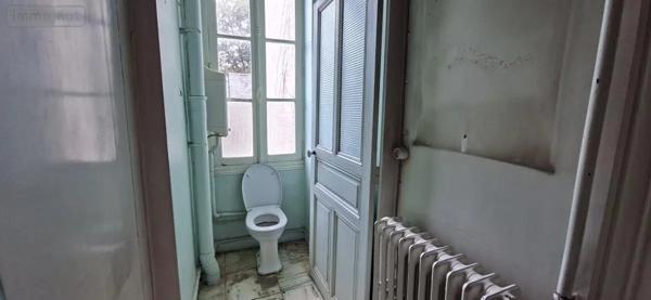 Achat - Appartement Angers 49100 2 pièces 82 m 2 360 m 2
