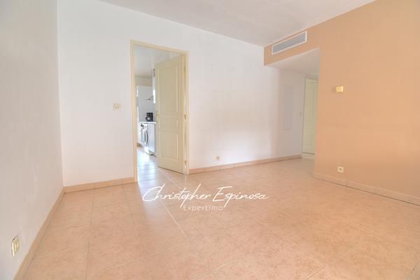 Exclusivité, T3, 67m2 + Terrasse 10m2 + Garage , résidence de 2007
