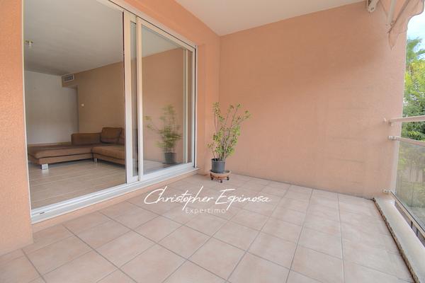 Exclusivité, T3, 67m2 + Terrasse 10m2 + Garage , résidence de 2007