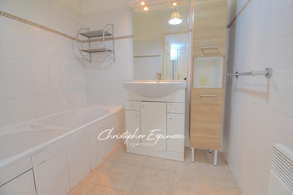 Exclusivité, T3, 67m2 + Terrasse 10m2 + Garage , résidence de 2007
