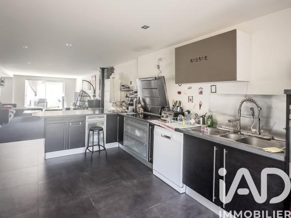 Appartement à vendre 6 pièces 166 m² Vernou-la-Celle-sur-Seine