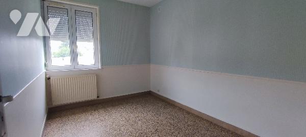 T2-cabine de 51m² à rénover avec balcon, jardin et parking dans petite copropriété à STELLA-PLAGE