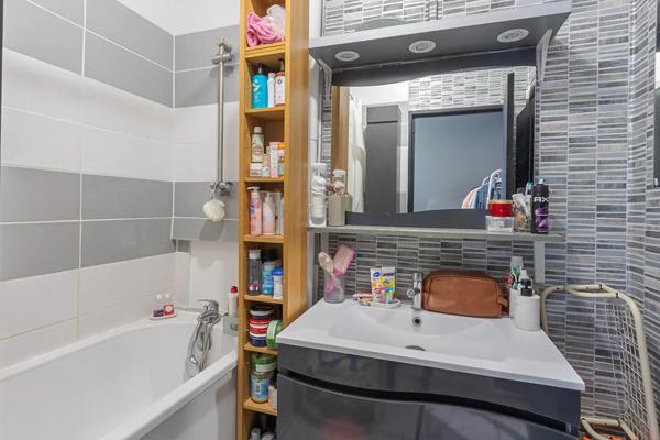 Appartement à vendre 3 pièces 59m² Tourcoing (59200)