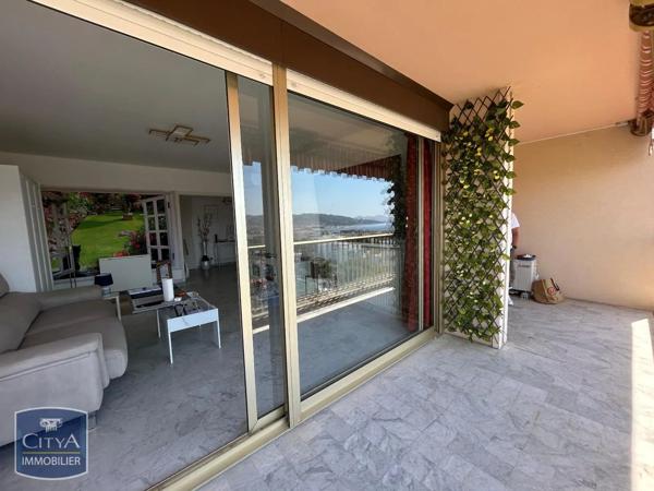 Appartement à louer 2 pièces 59.08m² Antibes (06160)