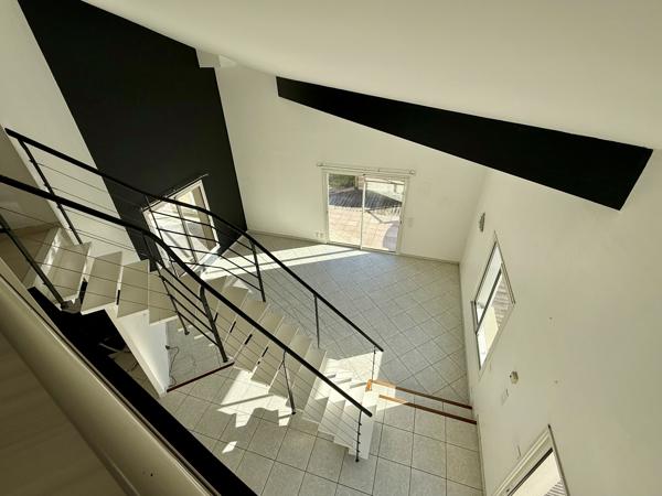 Coup de cœur – Villa avec piscine sur les hauteurs de Villeneuve-sur-Lo