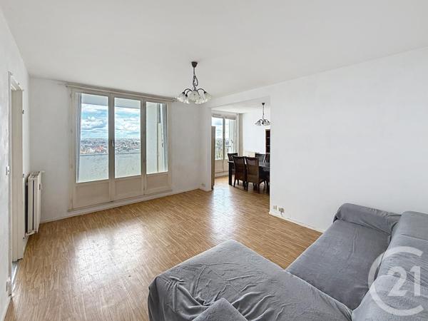Appartement F4 à vendre  4 pièces - 84 m2 FLEURY LES AUBRAIS - 45