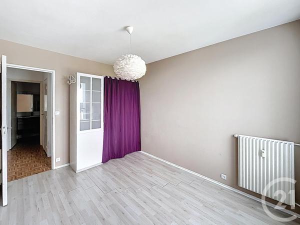 Appartement F4 à vendre  4 pièces - 84 m2 FLEURY LES AUBRAIS - 45