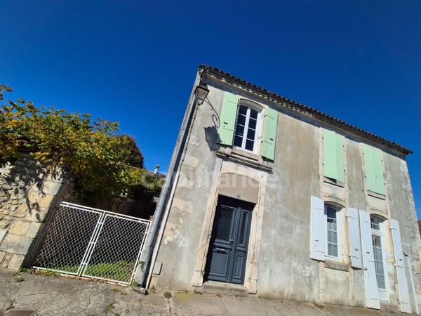 Maison à vendre 4 pièces MEURSAC (17) - Jardin