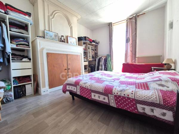 Maison à vendre 4 pièces MEURSAC (17) - Jardin