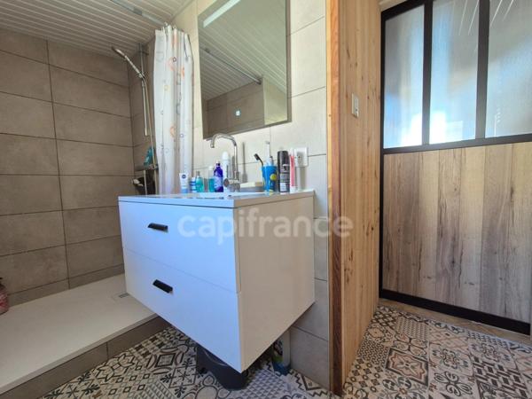 Maison à vendre 4 pièces MEURSAC (17) - Jardin