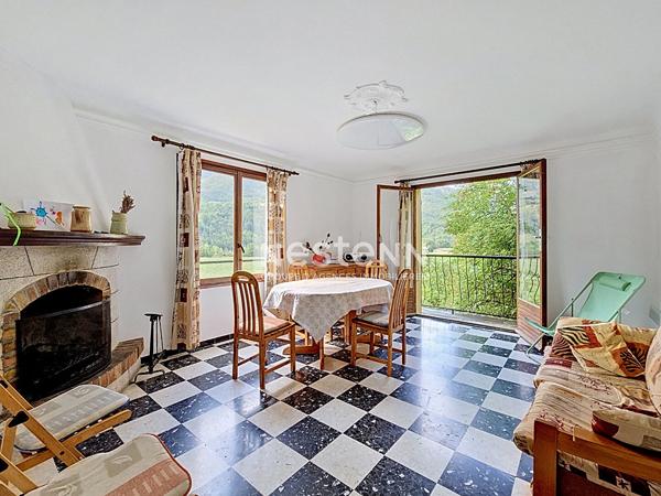 Maison 6 pièces à vendre à Bayons - Exclusivité NESTENN Sisteron