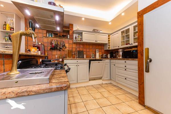 Appartement à vendre |  Bagnères-de-Bigorre |  7 pièces | 242 m²