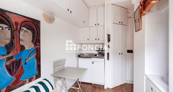 À vendre Studio 9 m² - Paris 75010