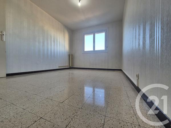 Appartement à vendre  4 pièces - 66 m2 SALON DE PROVENCE - 13