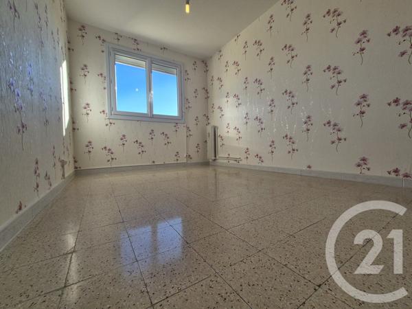 Appartement à vendre  4 pièces - 66 m2 SALON DE PROVENCE - 13