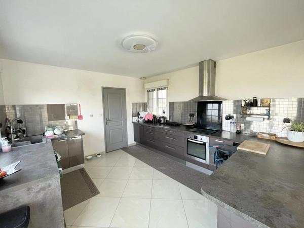 Vente Maison 7 pièces 230 m2 à Houdan