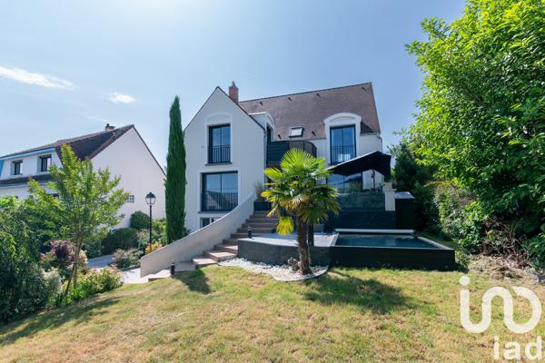 Maison à vendre 10 pièces 215 m² Igny