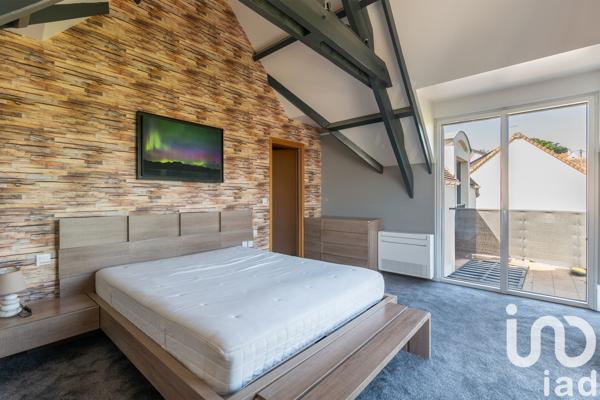 Maison à vendre 10 pièces 215 m² Igny